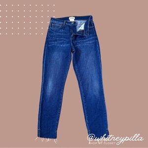 L’AGENCE women’s High Rise Skinny Jeans Women’s size 26 / 4 Raw Hem Dark Wash